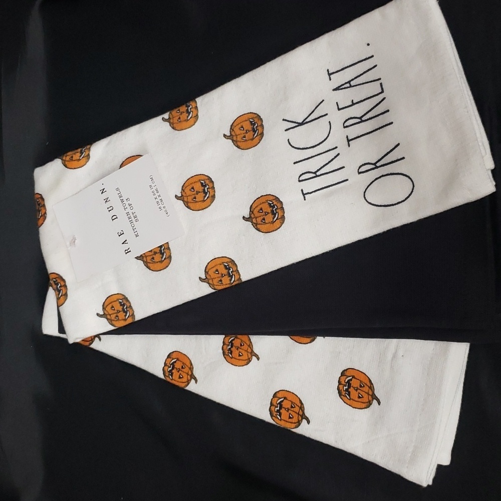 Rae Dunn NWT Set of 3 Halloween Kitchen Towels